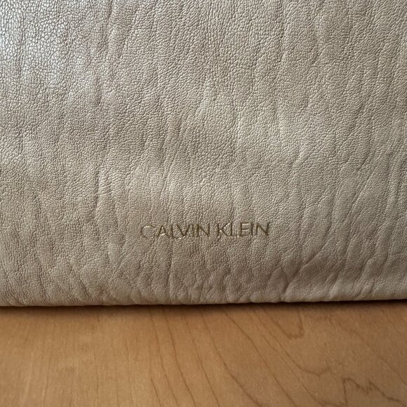 Calvin Klein Reversible Tote Bag - (1) Yellow, Ivory, Pink & Fuchsia & (2) Tan - Picture 11 of 14